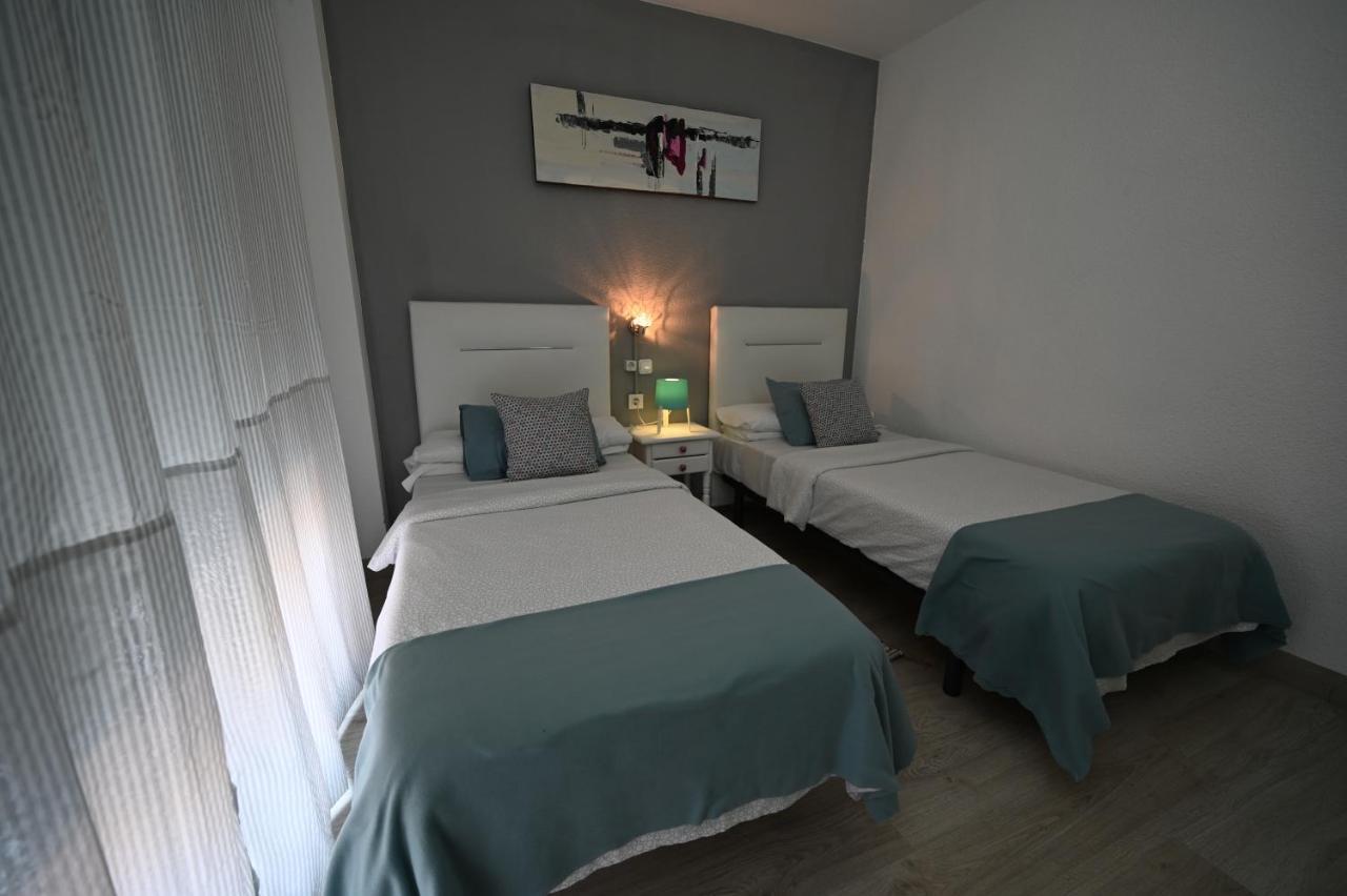 Hostal Hb Torrevieja 호텔 외부 사진