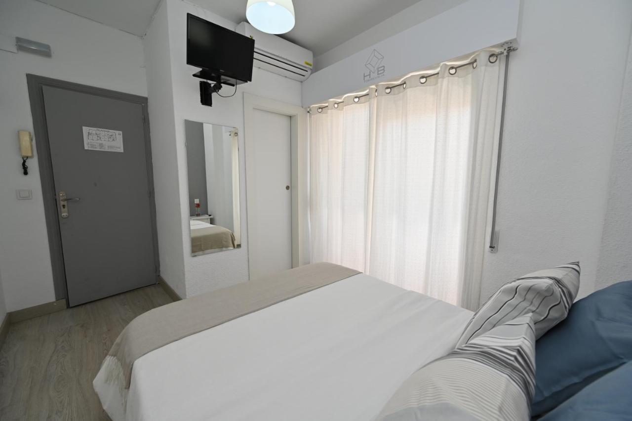 Hostal Hb Torrevieja 호텔 외부 사진